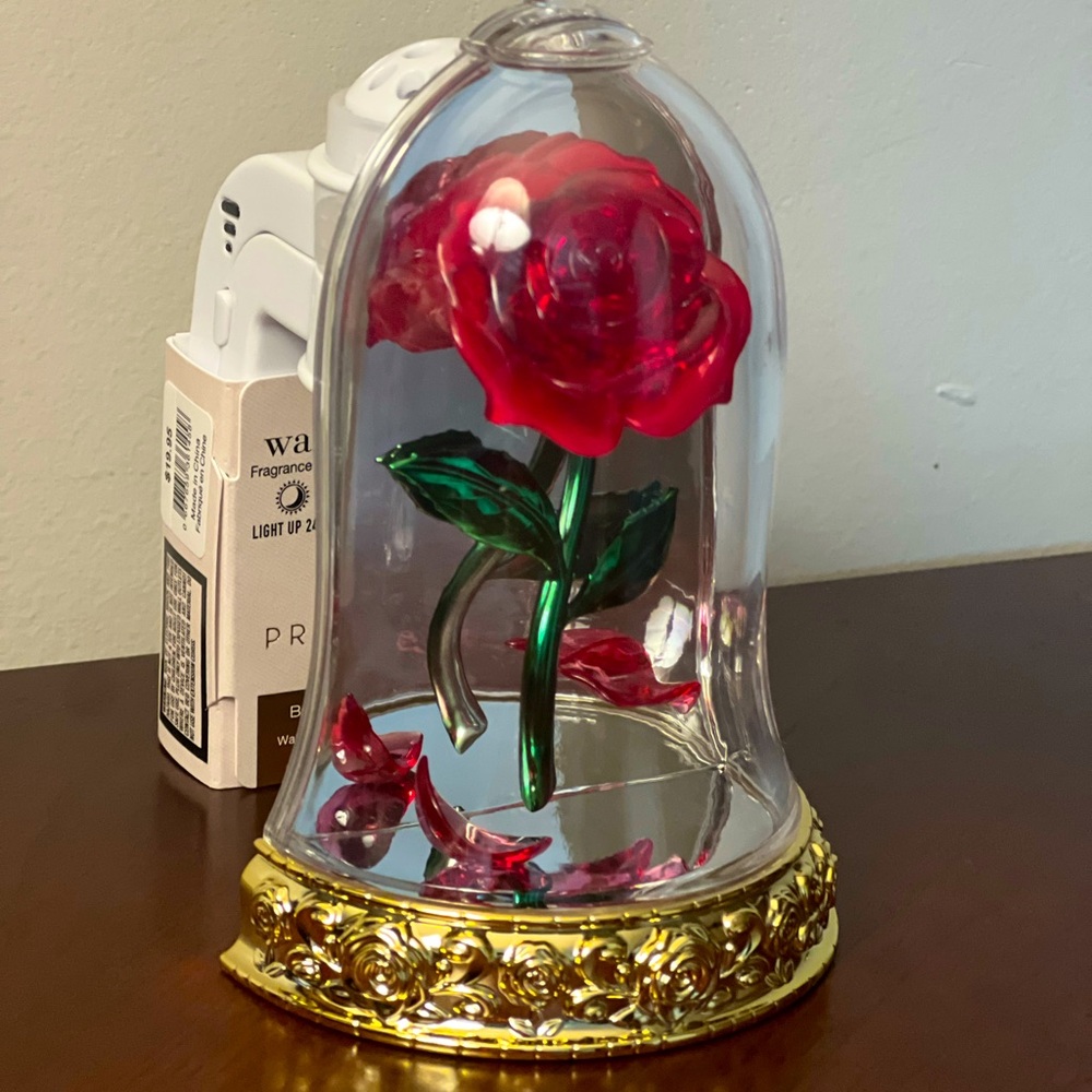 Bath and Body Works Belle Beauty and the Beast Wallflower Plug-In BBW